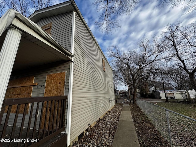 view of property exterior