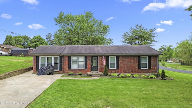 102 Eastland Dr, Bardstown, KY 40004 - single story home featuring brick siding, a front lawn, and roof with shingles
