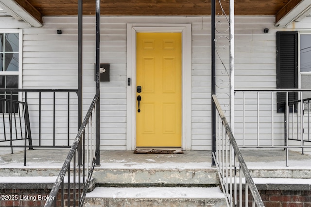 view of property entrance