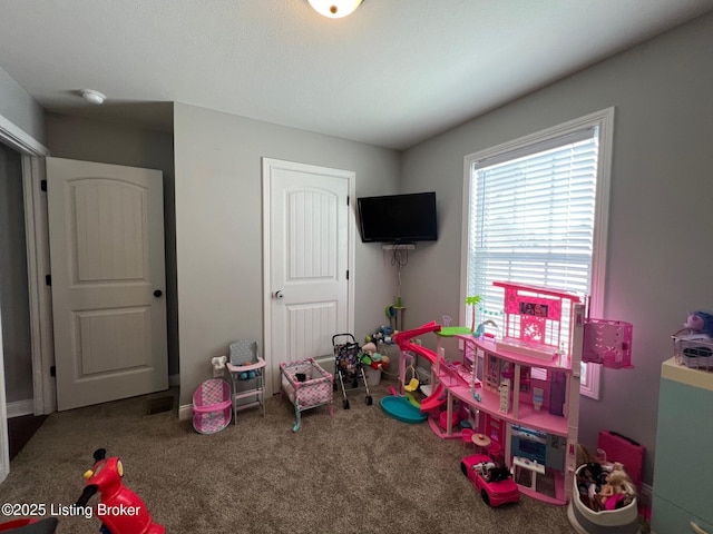 game room with carpet floors