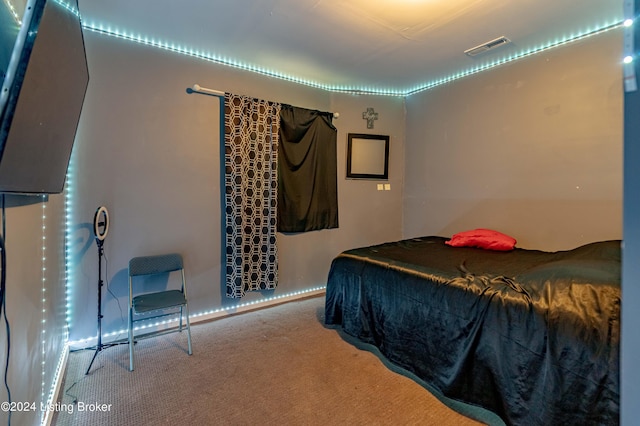 bedroom with carpet flooring