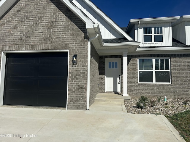 property entrance featuring a garage