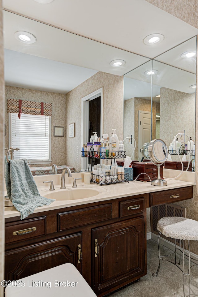 bathroom with vanity