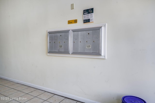 room details featuring mail boxes