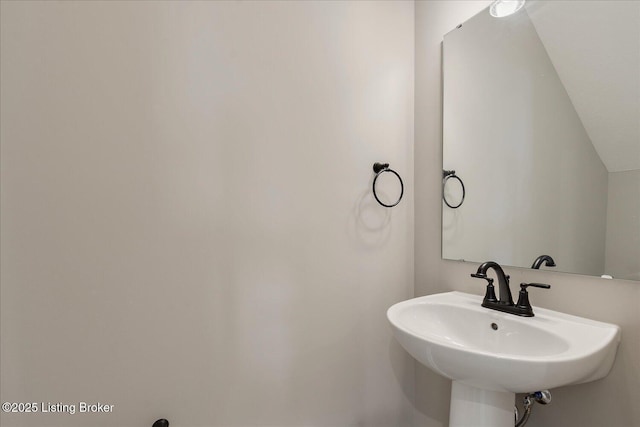 194 Harvest Point Way Unit 202B, Mt Washington, KY 40047 - bathroom with a sink
