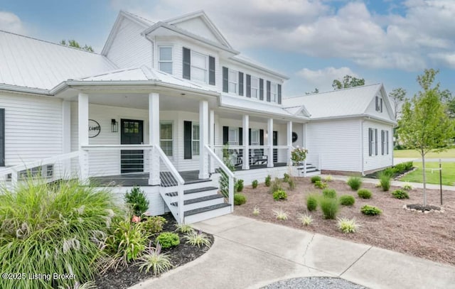 view of front of home with covered porch