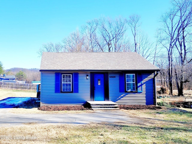 view of front of house