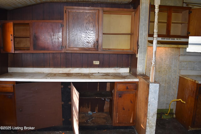 kitchen with lofted ceiling