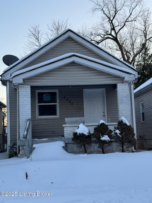 view of front of home featuring a porch