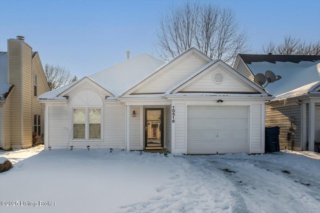 view of front facade with a garage