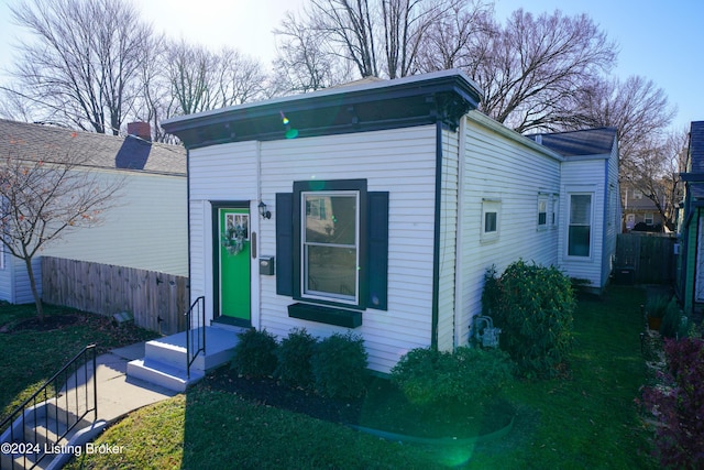 view of front of home