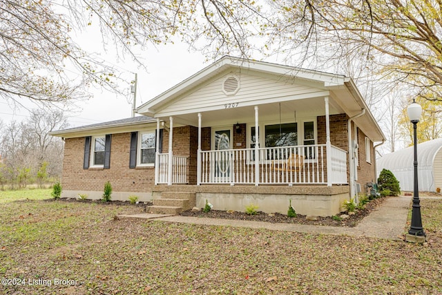 view of front facade with covered porch