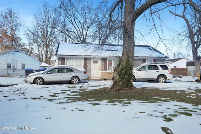 view of front of property