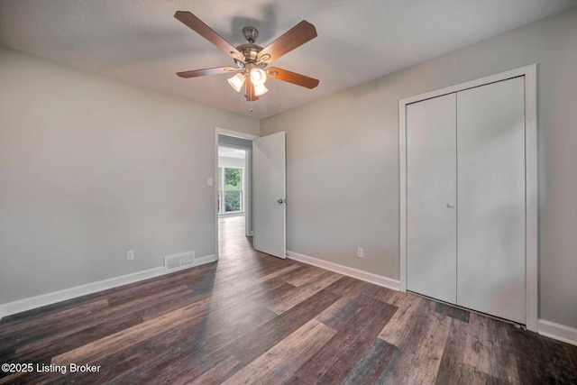 8923 La Costa Rd, Jeffersontown, KY 40299 - unfurnished bedroom featuring wood finished floors, baseboards, and a closet