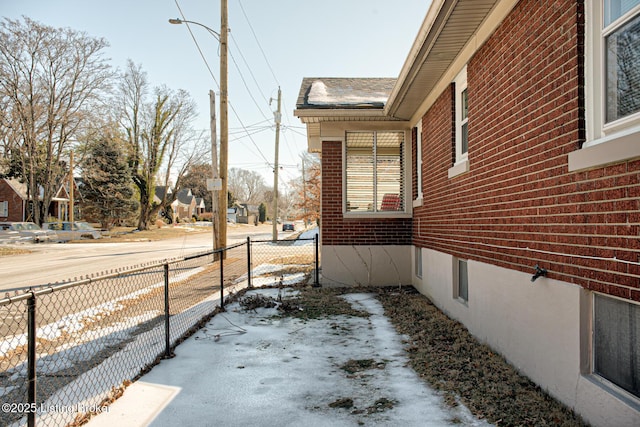 view of property exterior