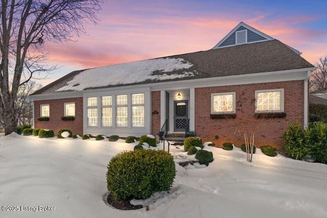 view of front facade with brick siding