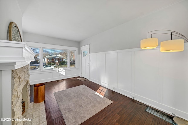 entryway featuring dark hardwood / wood-style floors