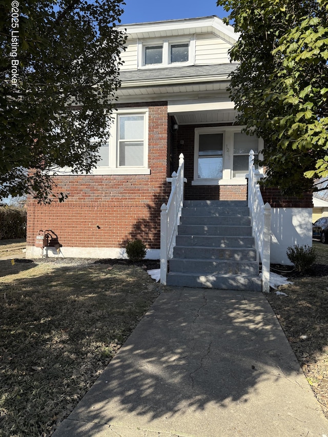 bungalow featuring a porch