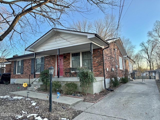 view of front of home with covered porch