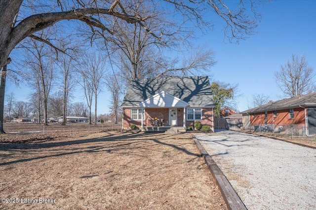 view of front of home featuring a porch