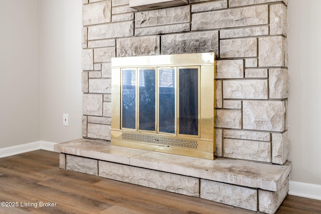 room details featuring hardwood / wood-style floors