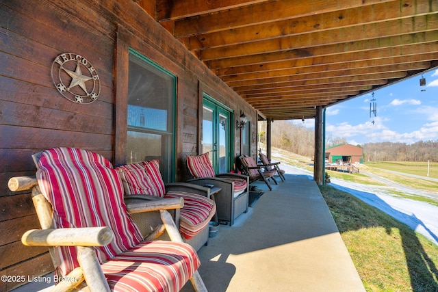 view of patio / terrace with covered porch