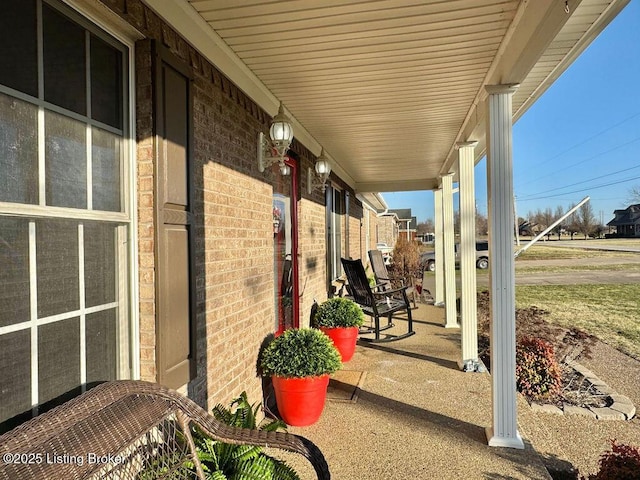 view of patio / terrace with covered porch