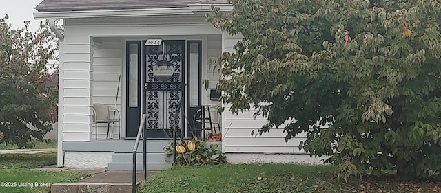 view of entrance to property