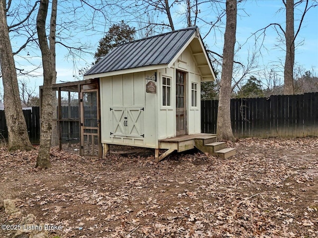 view of outbuilding