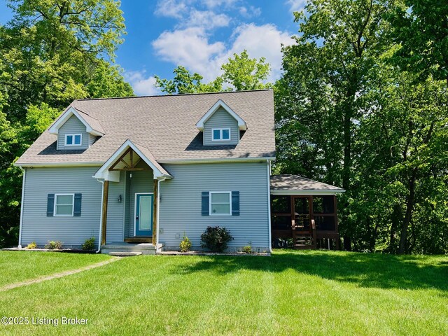 216 Peter Cave Heights Rd, Leitchfield, KY 42754 - view of front of home featuring a front yard and roof with shingles