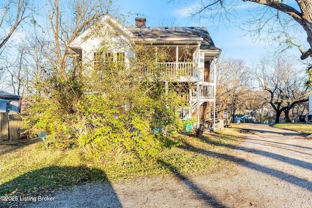 view of home's exterior