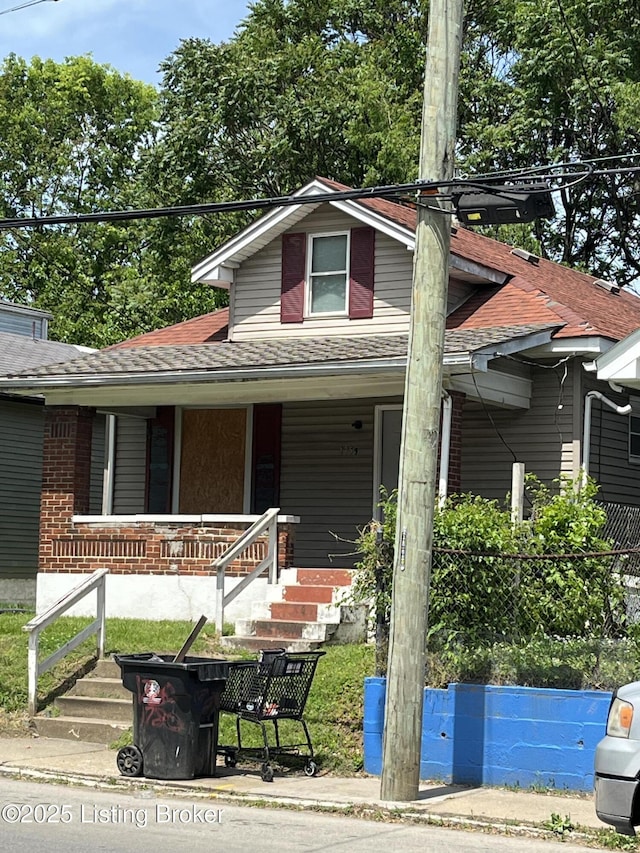 view of front of house with a porch