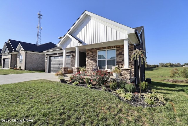 craftsman house featuring a garage, a porch, and a front lawn