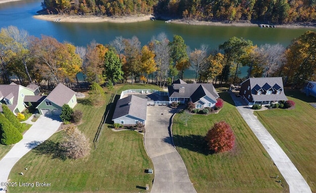 bird's eye view featuring a water view