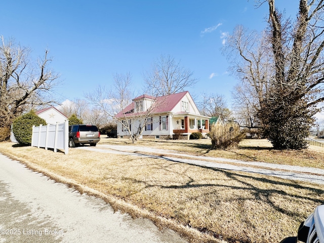 view of front of house