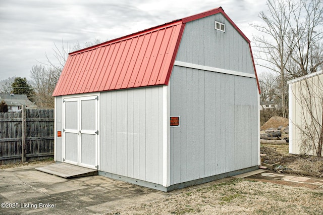 view of outbuilding