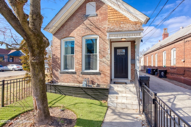 view of front of house