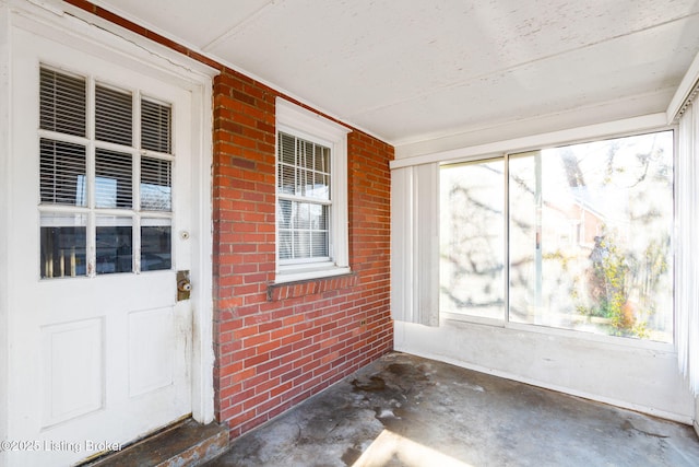 view of unfurnished sunroom