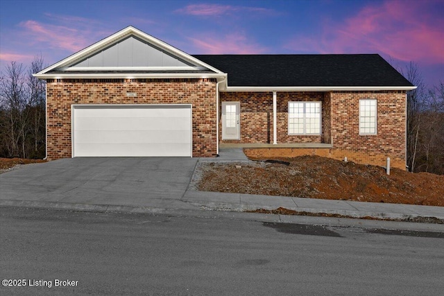 view of front of house featuring a garage