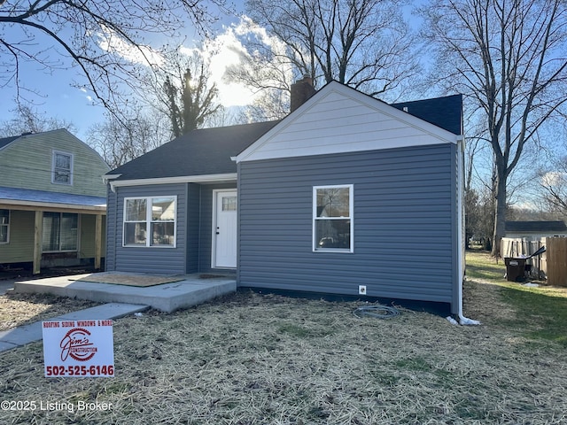 view of front of home