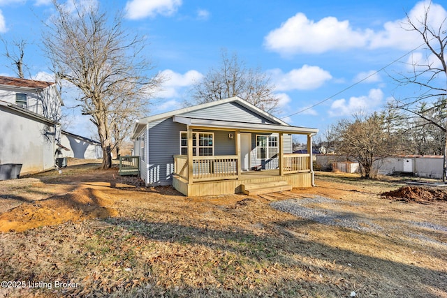 bungalow featuring covered porch