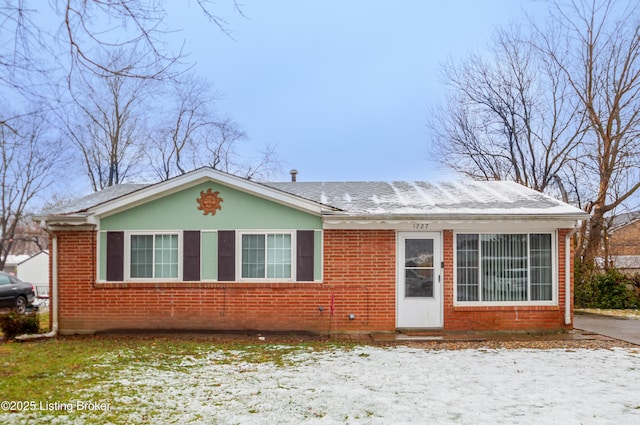 view of front of house