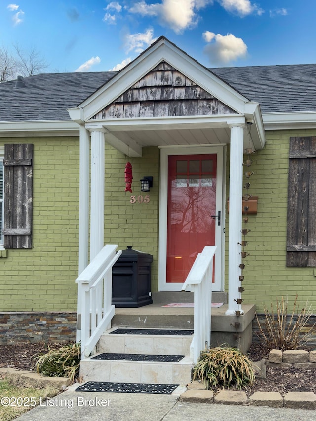 view of property entrance