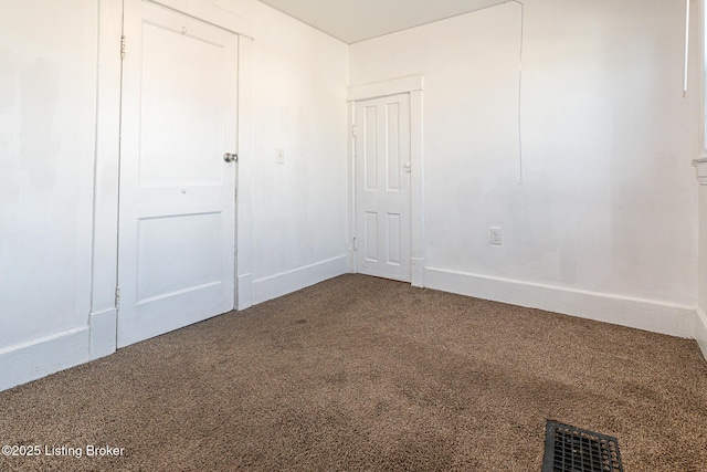 unfurnished bedroom with carpet