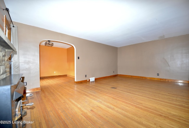 empty room featuring light hardwood / wood-style flooring