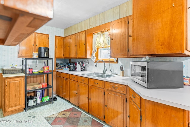 kitchen featuring sink