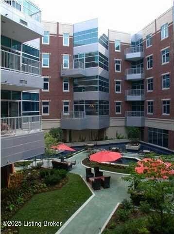 324 E Main St Unit 405, Louisville, KY 40202 - view of home's community