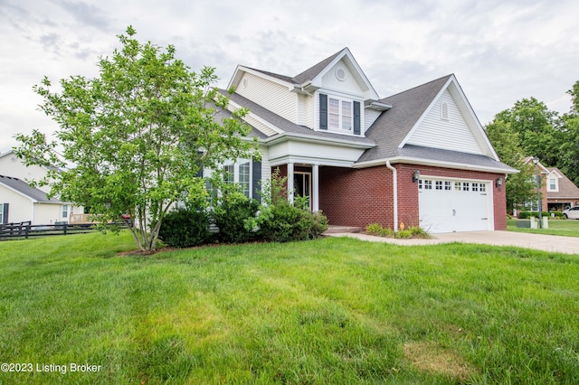 view of front of house with a front yard