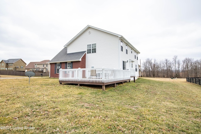 110 E Mandarin Ct, Elizabethtown, KY 42701 - back of property featuring a wooden deck and a lawn