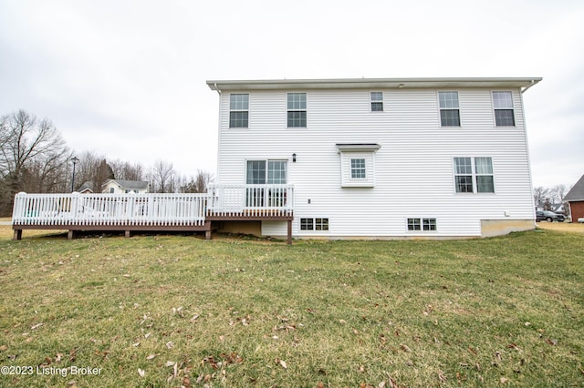 110 E Mandarin Ct, Elizabethtown, KY 42701 - back of property with a yard and a deck
